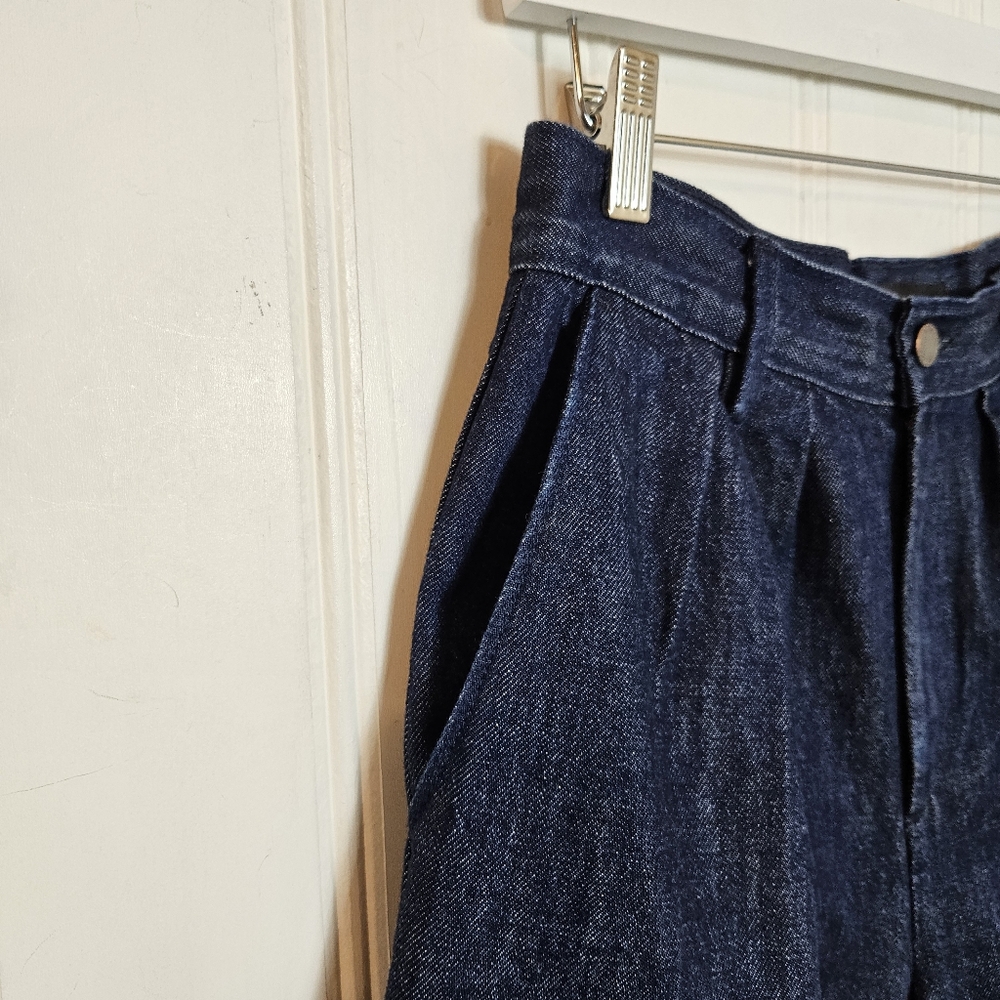 Banana Republic Piper Bermuda Shorts Womens Size 26 High Rise Dark Wash Pleated - Picture 5 of 16